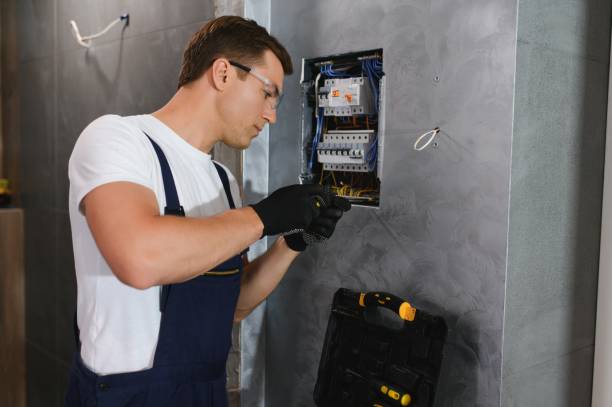 Best Circuit Breaker Repair  in Pascoag, RI